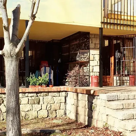 Spacious House In With View *